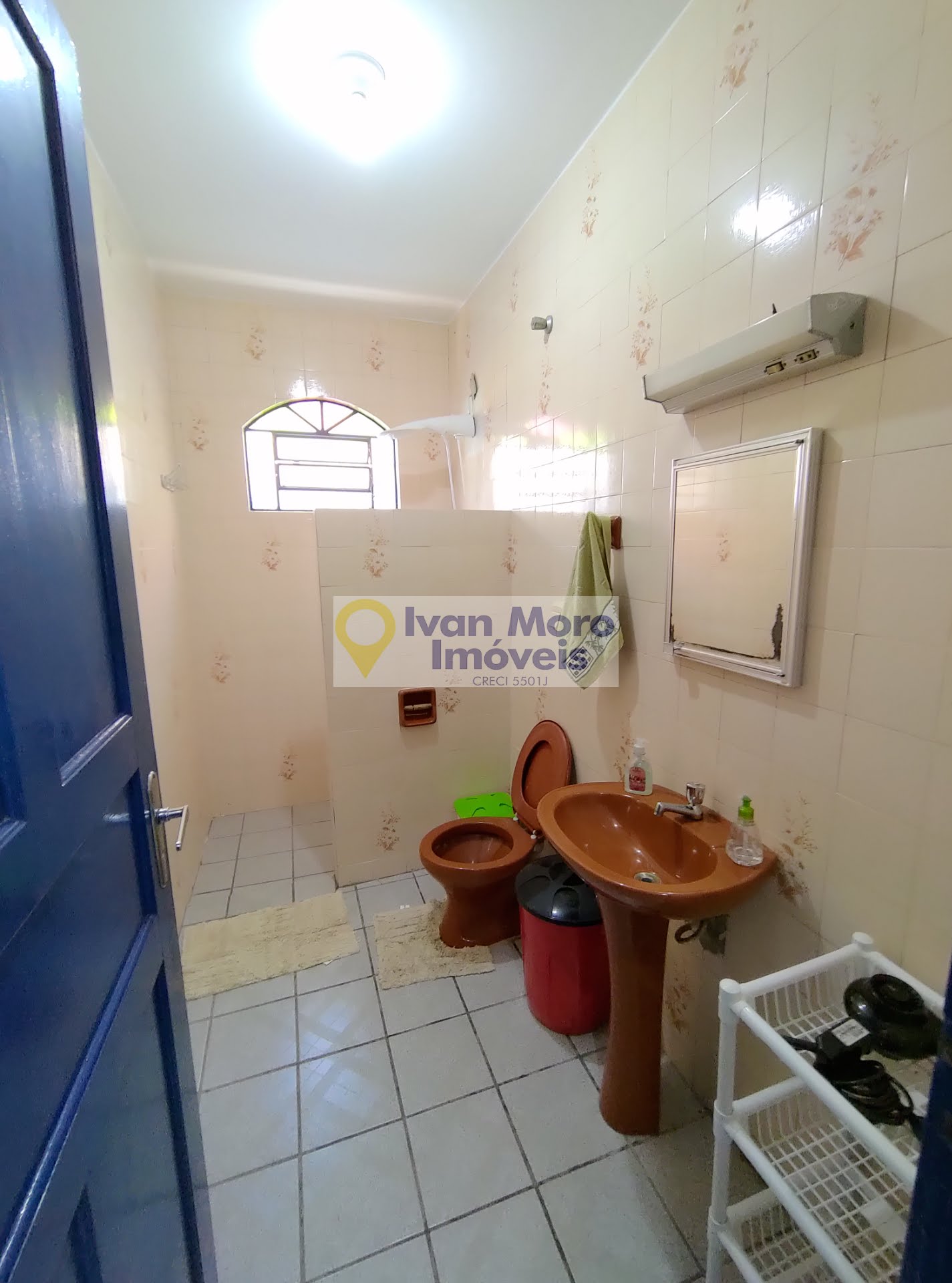 Casa para alugar com 4 quartos, 1 suíte, 3 vagas e 180m² no Daniela, Florianópolis (SC) — foto 17 de 27