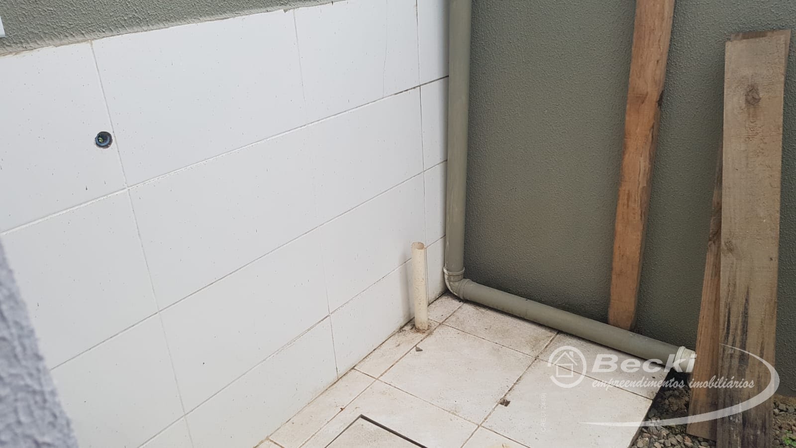 Casa à venda com 2 quartos, 1 banheiro, 1 vaga e 63m² no Jarivatuba, Joinville (SC) — foto 12 de 15