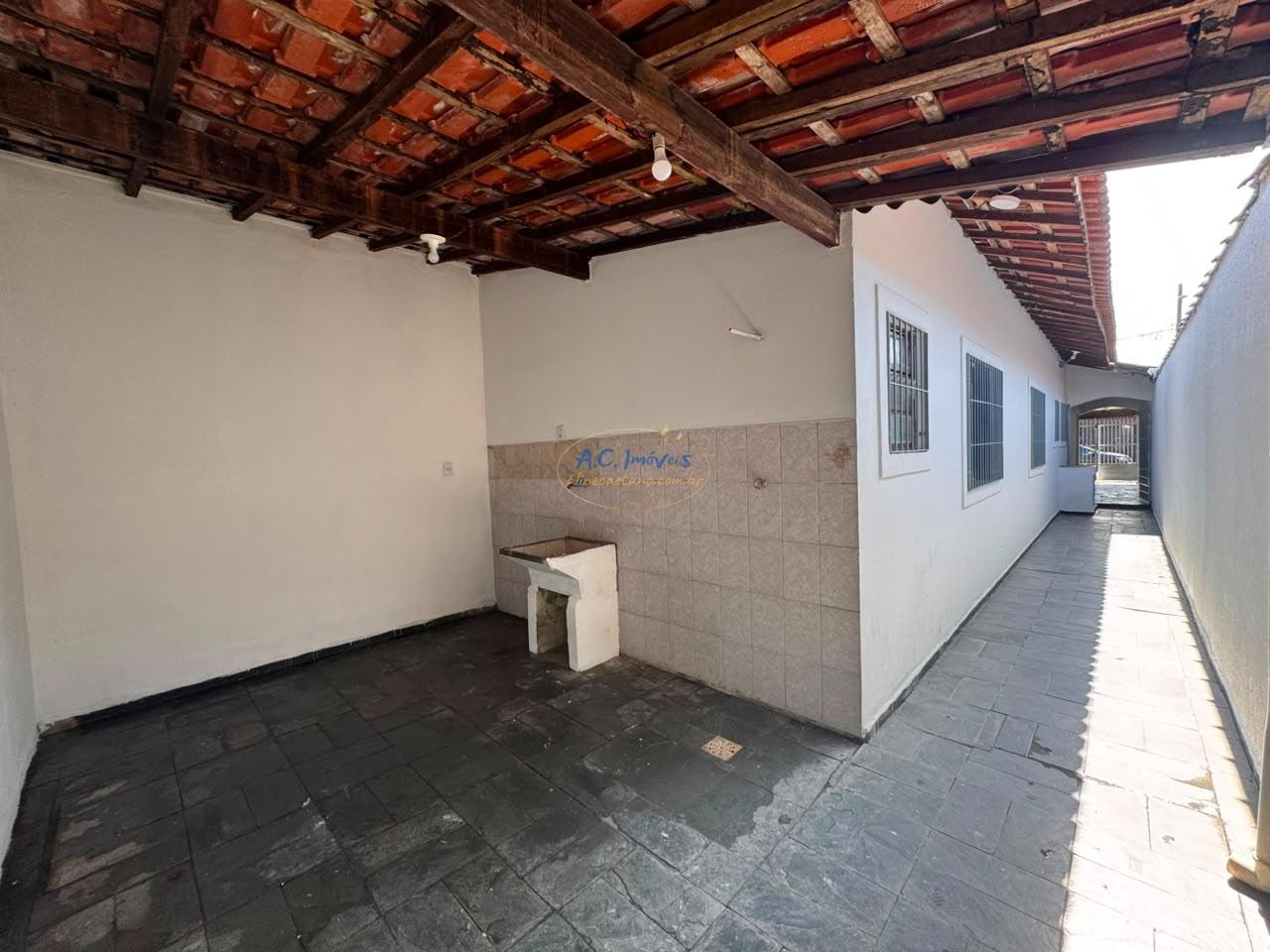 Casa à venda com 2 quartos, 1 suíte, 2 vagas e 125m² no Maracanã, Praia Grande (SP) — foto 15 de 17