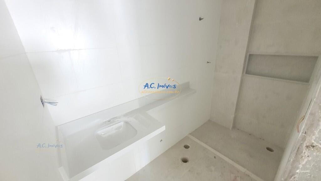 Apartamento à venda com 2 quartos, 1 suíte, 1 vaga e 68m² no Guilhermina, Praia Grande (SP) — foto 8 de 27
