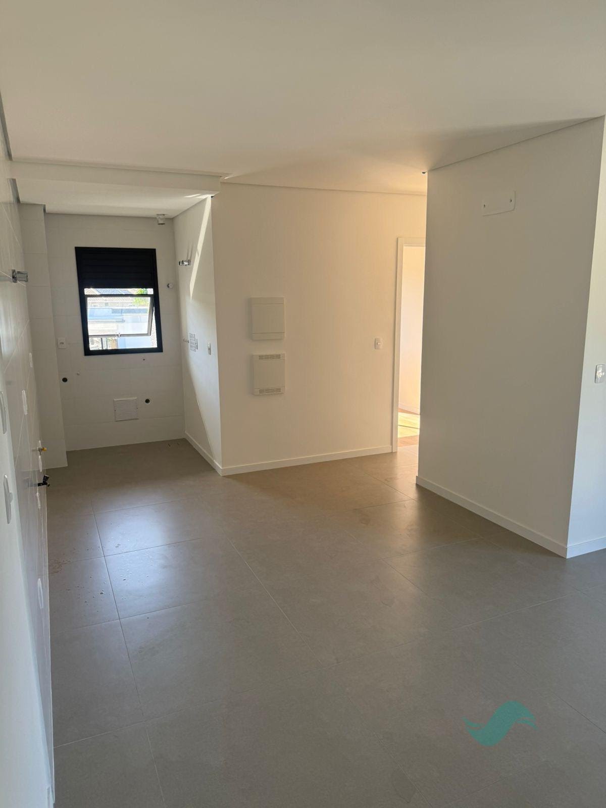 Apartamento à venda com 2 quartos, 2 banheiros, 1 vaga e 64m² no Cachoeira do Bom Jesus Leste, Florianópolis (SC) — foto 11 de 13