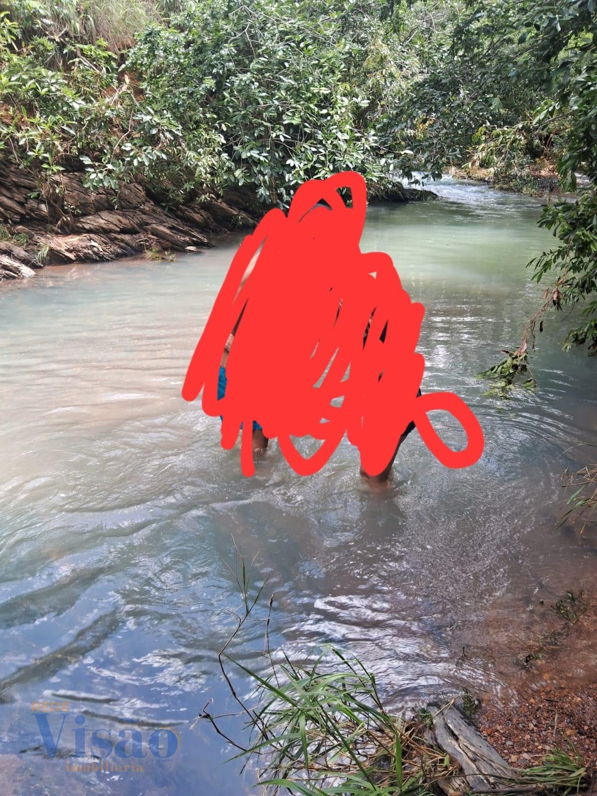 Rural à venda com 3000m² de terreno no Ponte Queimada, Paracatu — foto principal