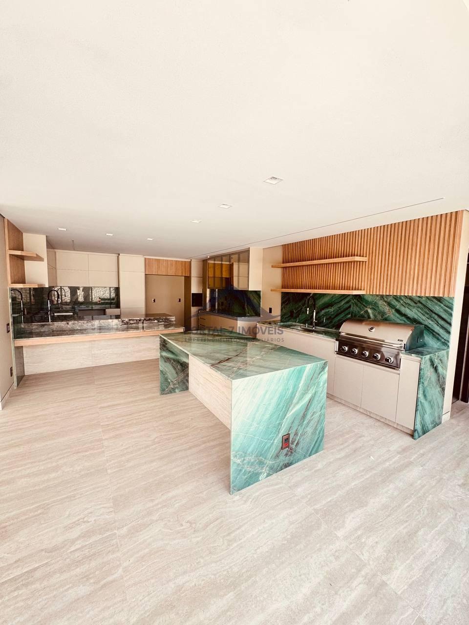 Casa à venda com 1 quarto, 3 suítes, 3 vagas e 350m² no Residencial Veredas, Sete Lagoas (MG) — foto 17 de 30