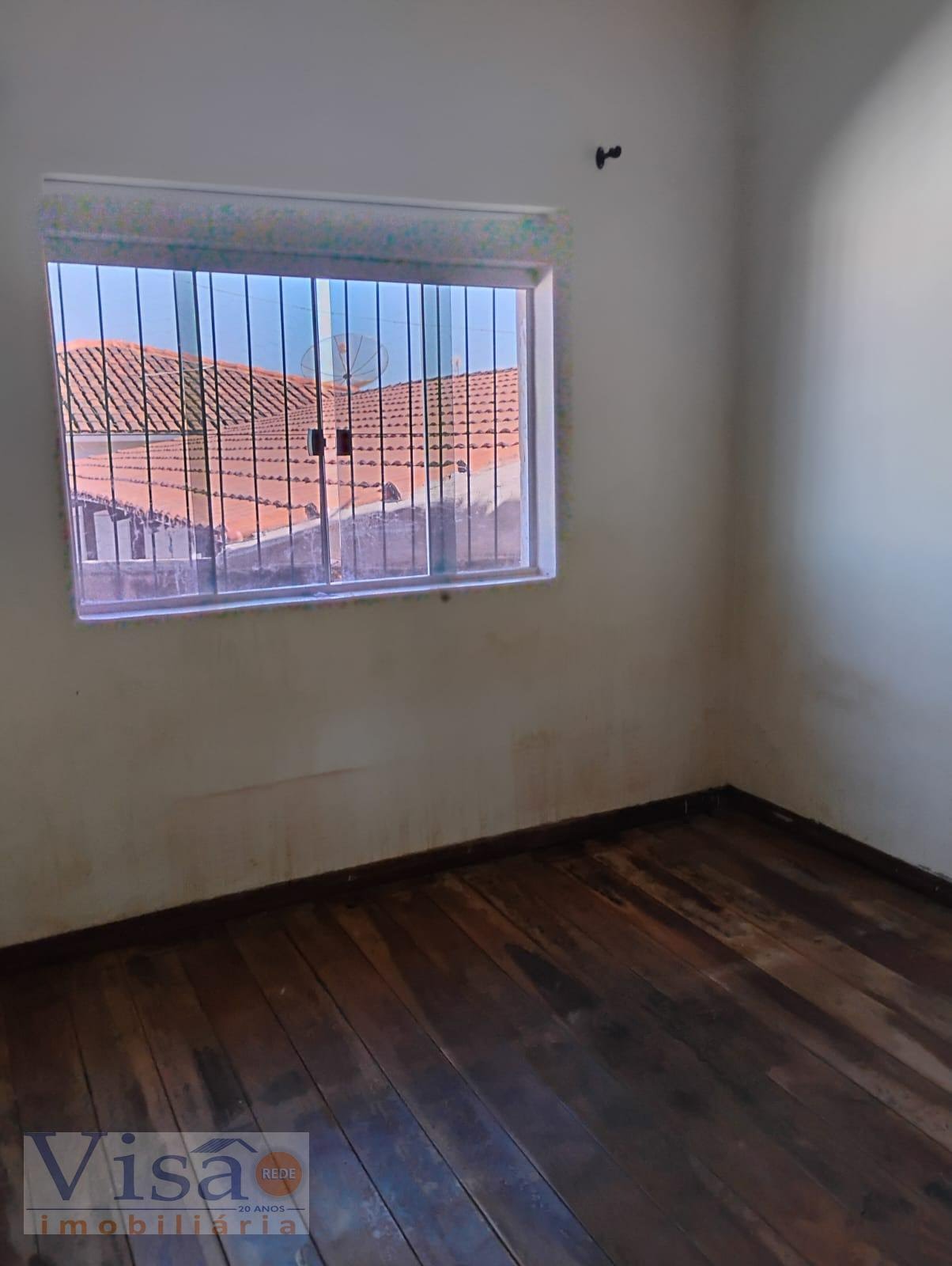 Casa à venda com 4 quartos, 1 suíte e 1 vaga no Vila Mariana, Paracatu (MG) — foto 22 de 24