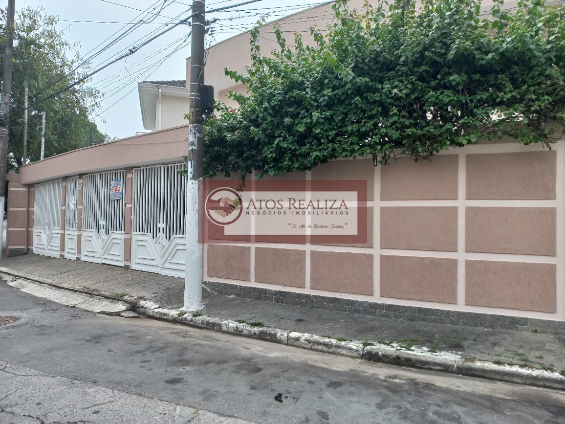 Casa à venda com 3 quartos, 3 banheiros, 4 vagas e 153m² no Campo Grande, São Paulo — foto principal