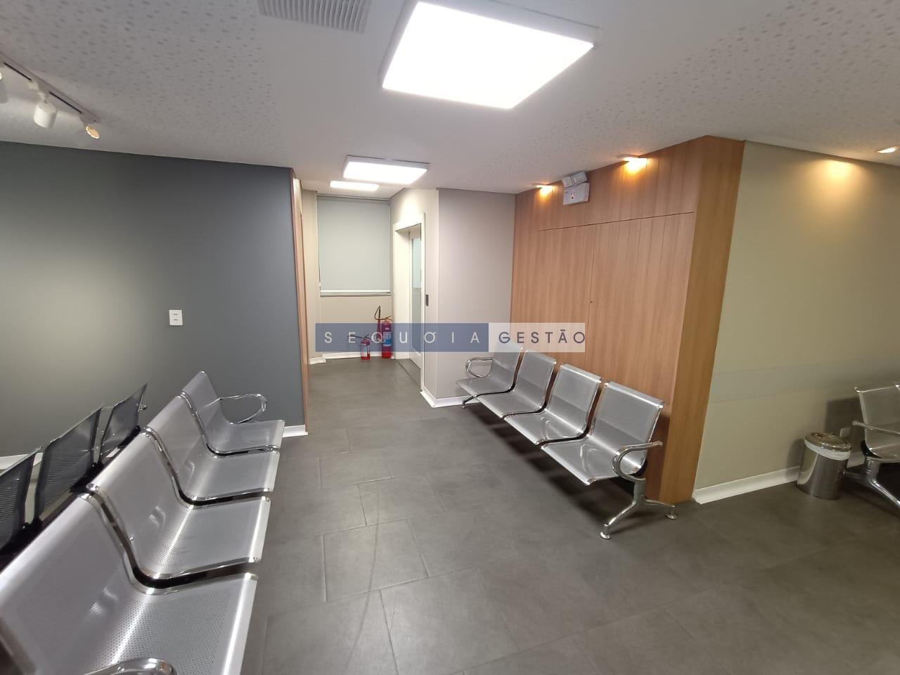 Comercial para alugar com 4 banheiros, 1 vaga e 360m² no República, São Paulo (SP) — foto 6 de 30