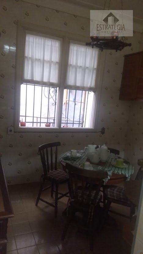 Casa à venda com 7 quartos, 1 suíte, 1 vaga e 390m² no Centro, Petrópolis (RJ) — foto 9 de 12