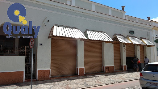 Casa em Centro  -  Amparo