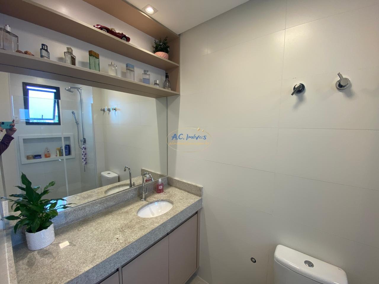 Apartamento à venda com 3 quartos, 3 suítes, 2 vagas e 145m² no Guilhermina, Praia Grande (SP) — foto 29 de 30