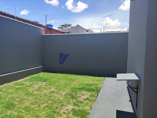 Casa 03 Dorm. em Bairro Martins  -  Rio Verde