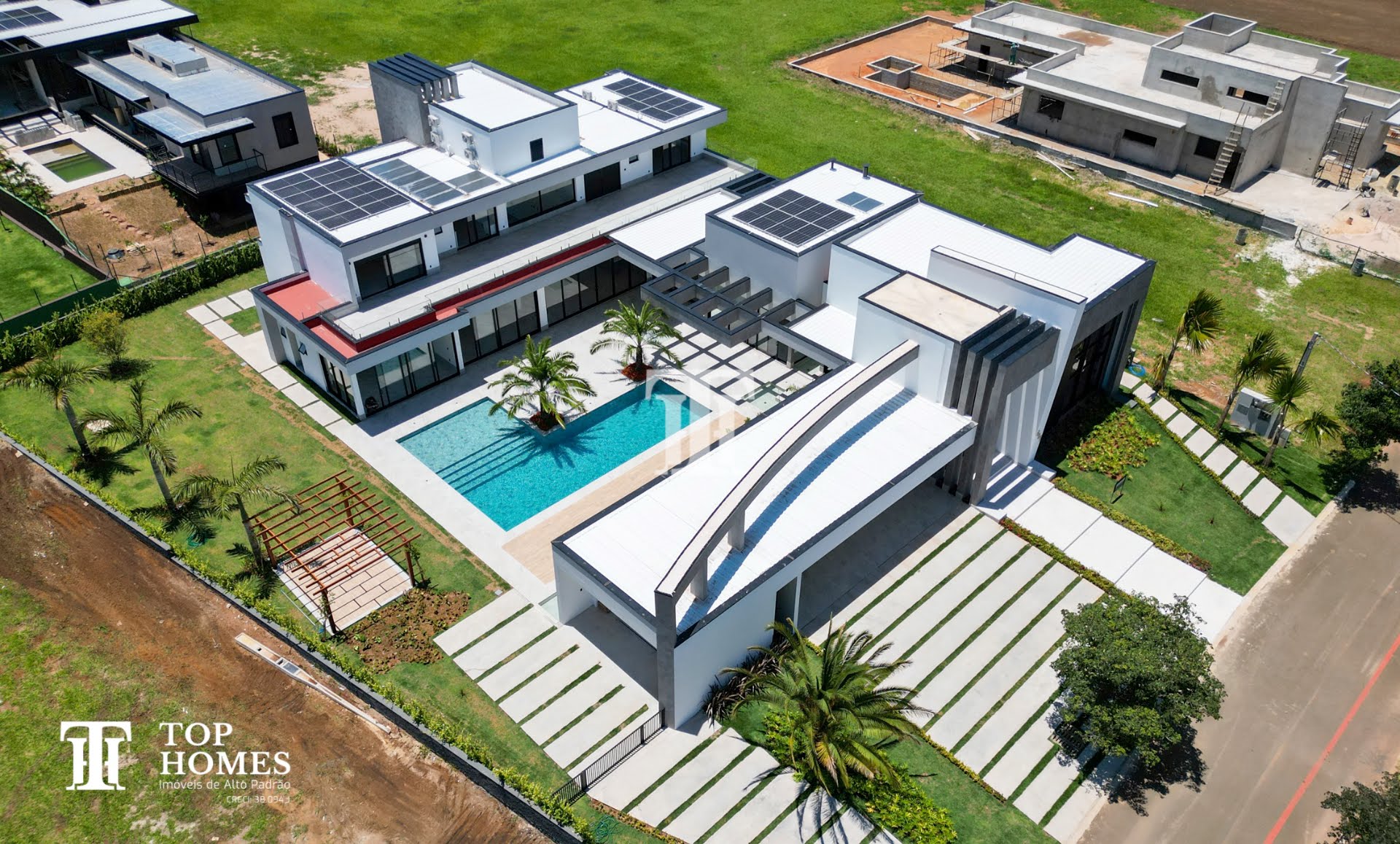 Casa/imóvel de alto padrão/luxo à venda no condomínio Portal Japy Golf Club em Cabreúva/SP