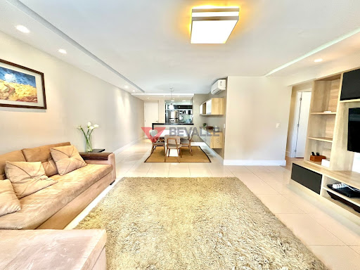 Espaçoso apartamento de 3 quartos em Botafogo - 105m² por R$ 1.920.000 para venda