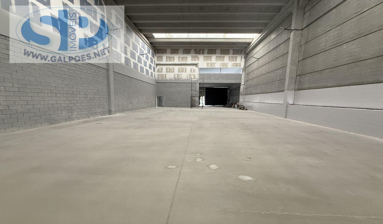 Depósito-Galpão, 876 m² - Foto 1