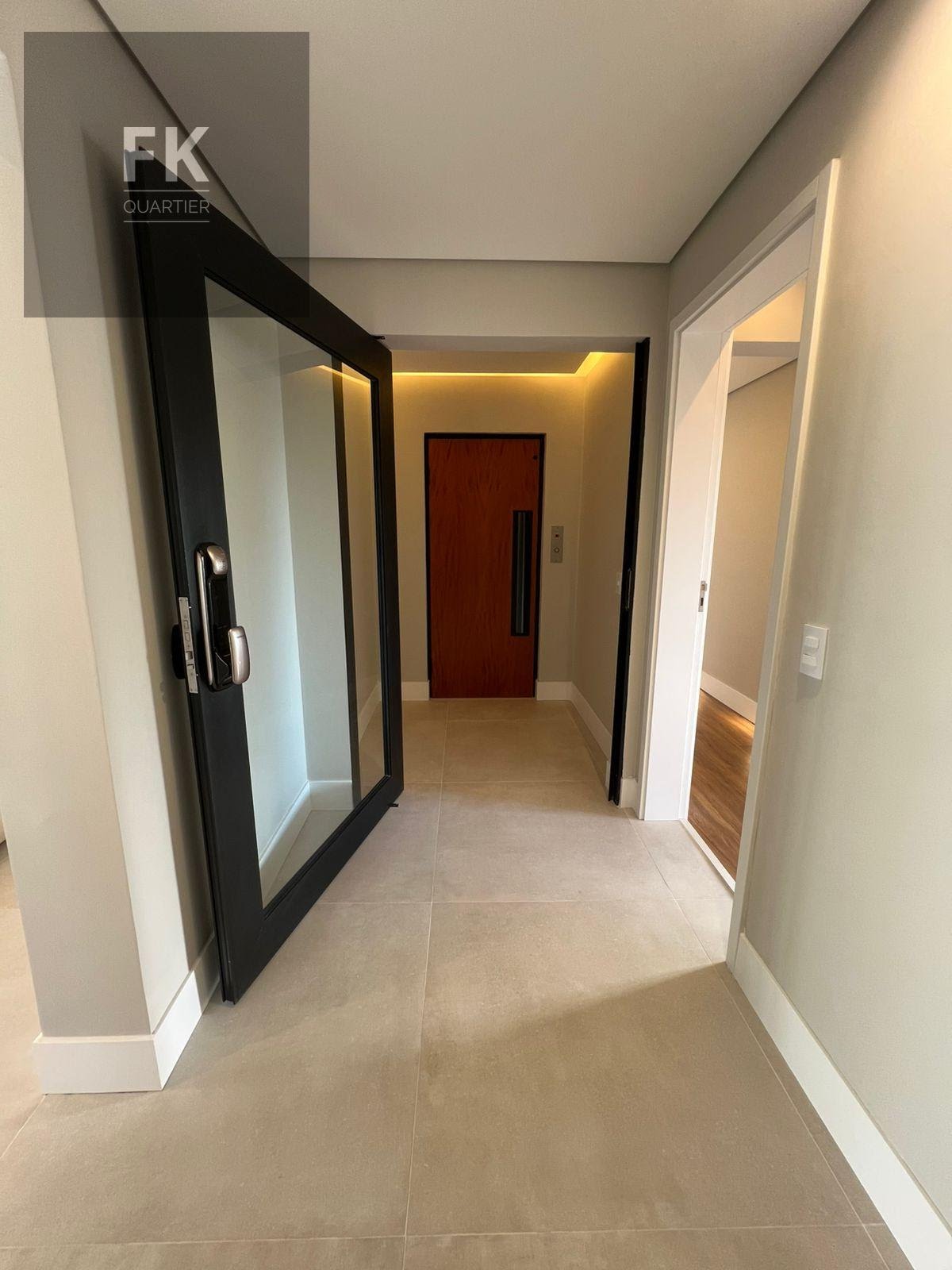 Apartamento à venda com 3 quartos, 3 suítes, 4 vagas e 287m² no Alphaville Centro Industrial e Empresarial/alphaville., Barueri (SP) — foto 2 de 30