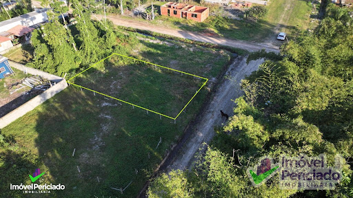 Terreno à venda em Pontal do Norte, Itapoá por R$135 mil