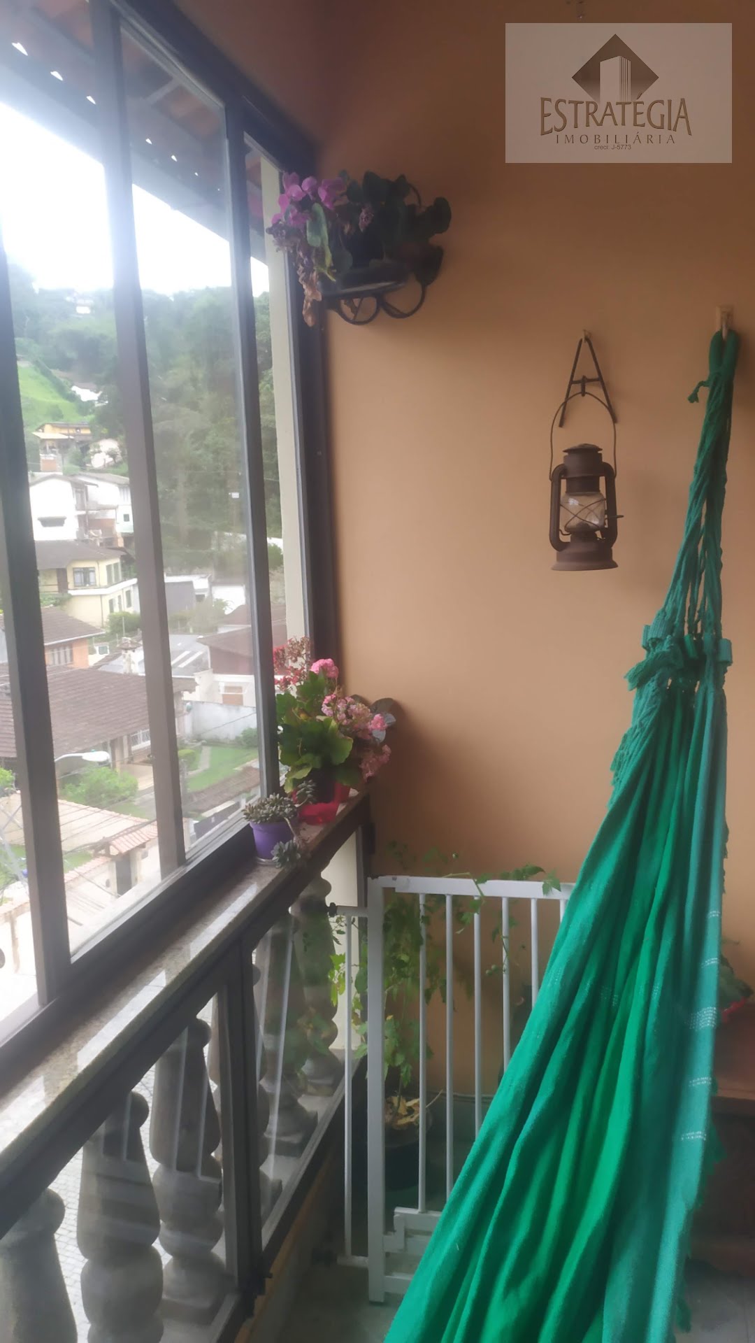 Apartamento à venda com 2 quartos, 1 suíte, 1 vaga e 70m² no Quitandinha, Petrópolis (RJ) — foto 14 de 26