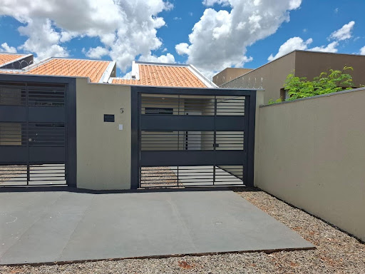Casa em JARDIM ANACHE  -  Campo Grande