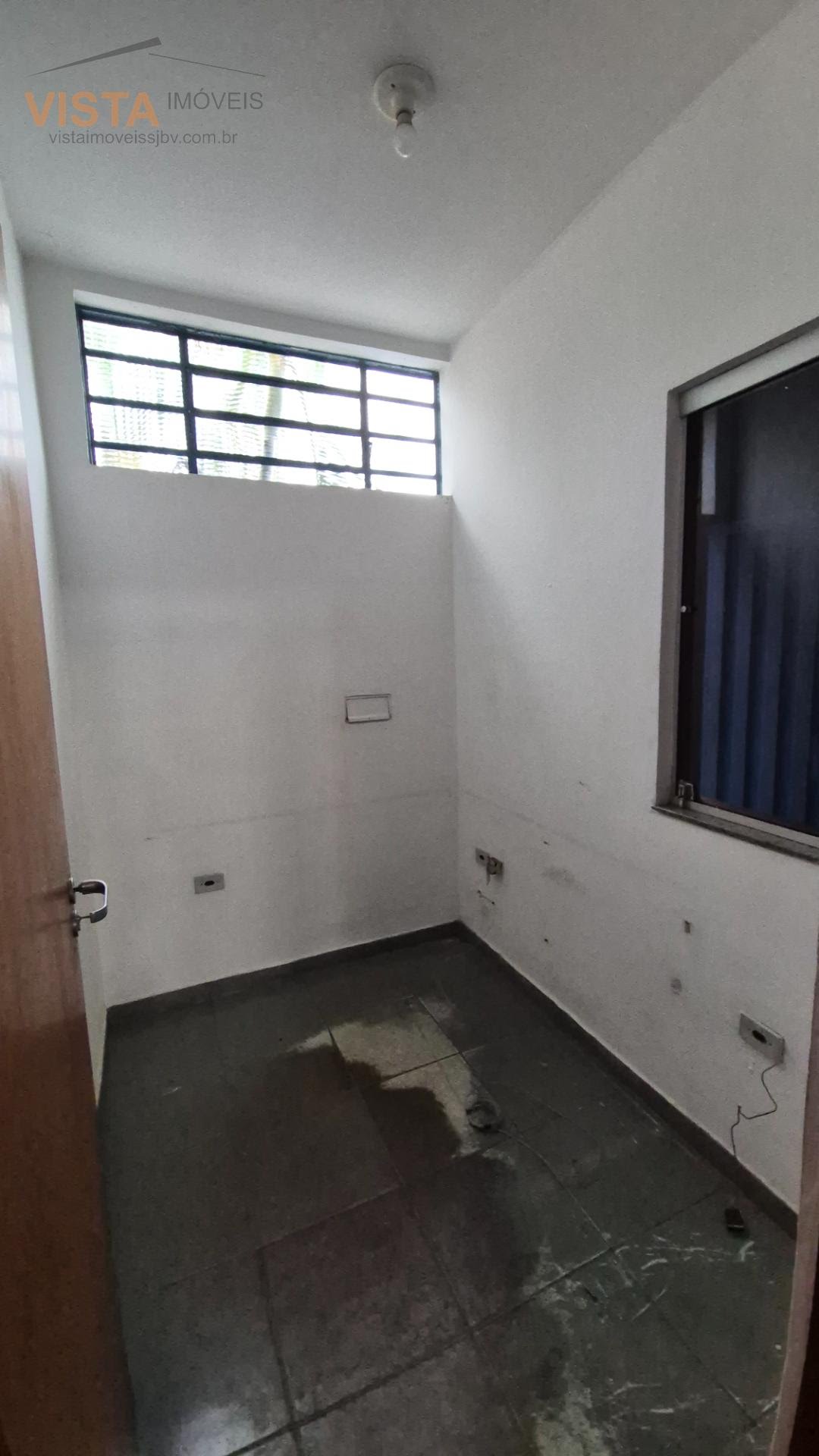 Comercial para alugar com 2 banheiros, 2 vagas e 193m² no Vila Clayton, São João da Boa Vista (SP) — foto 9 de 13