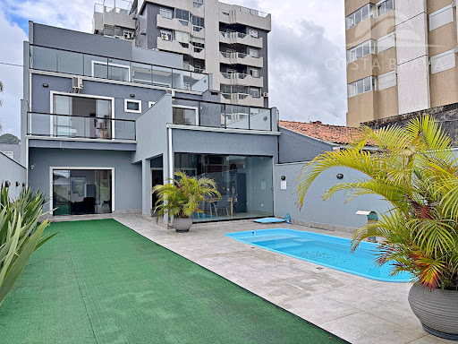 Luxo a Passos da Praia no Centro, Matinhos