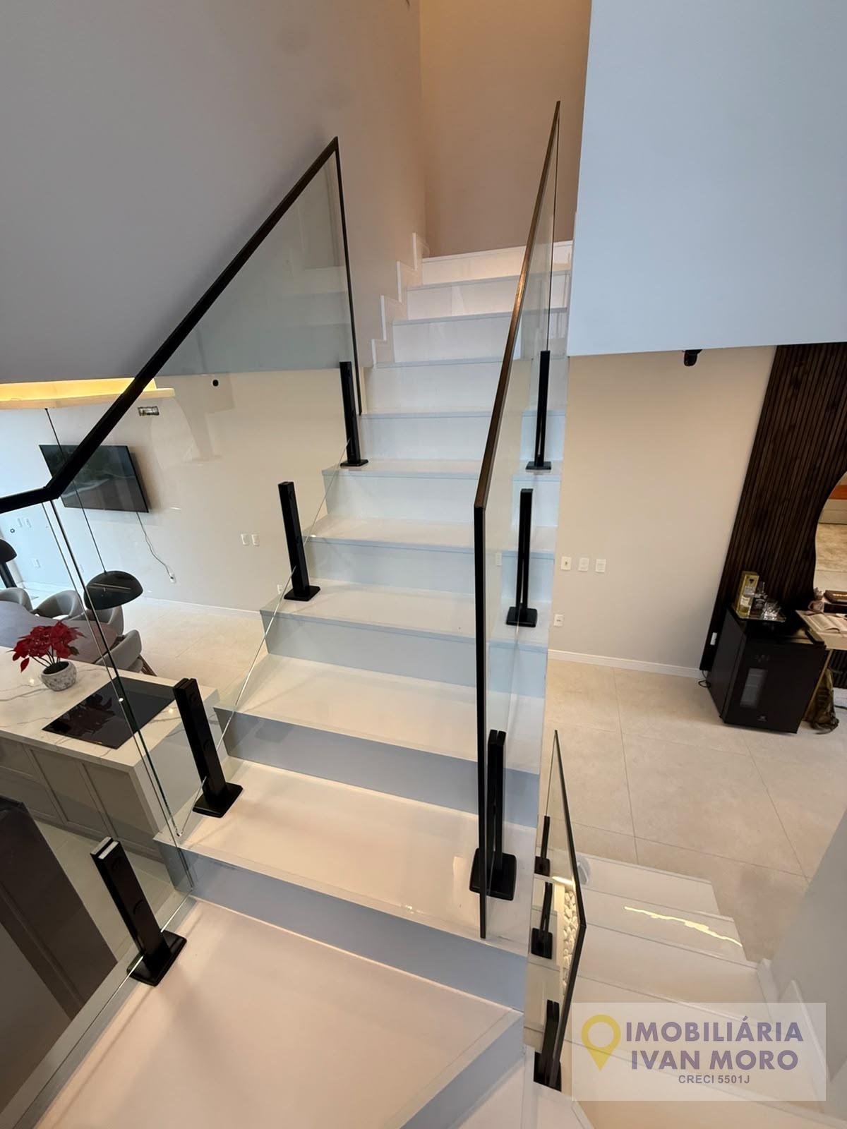 Casa à venda com 3 quartos, 1 suíte, 2 vagas e 192m² no Canasvieiras, Florianópolis (SC) — foto 25 de 30