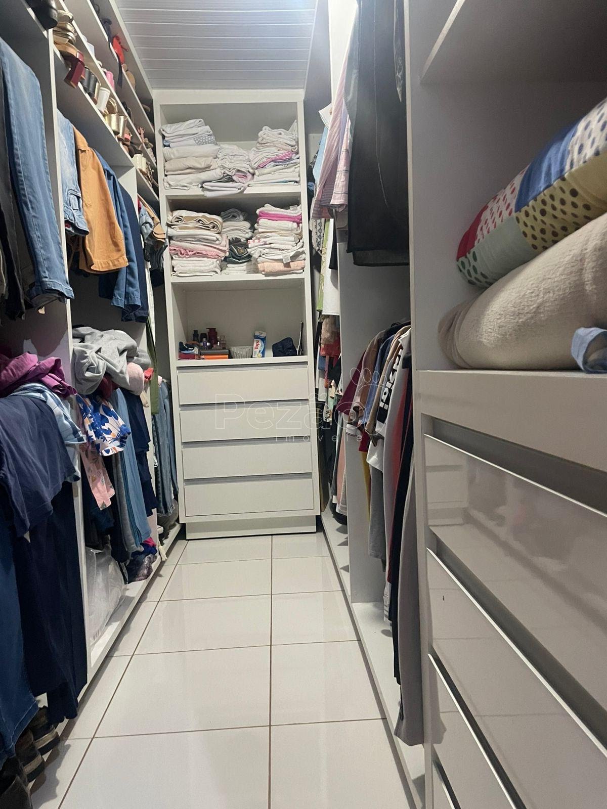 Casa, 3 quartos, 225 m² - Foto 14
