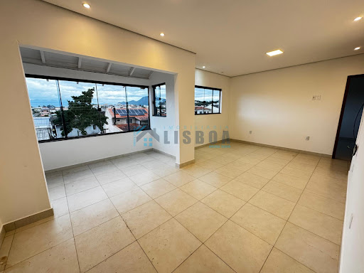 Casa em Forquilhas  -  São José