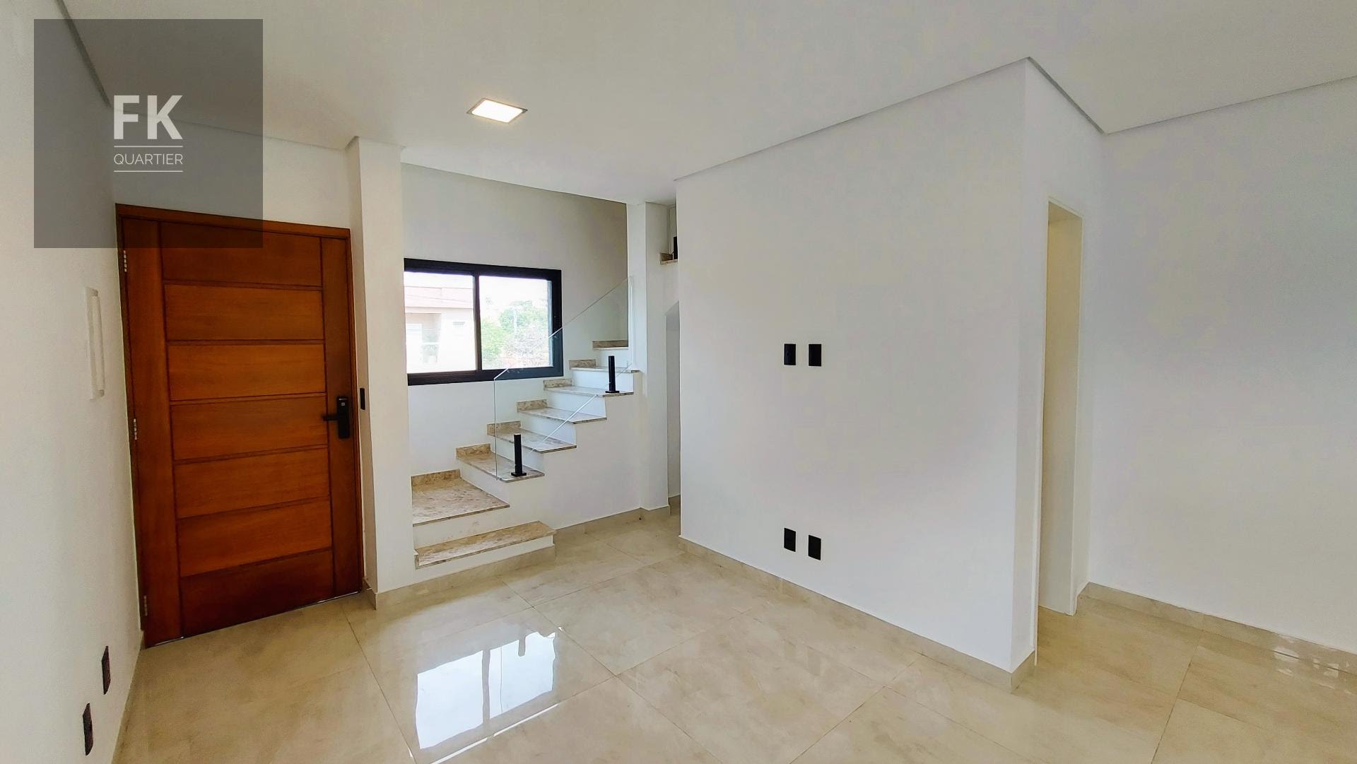 Casa à venda com 3 quartos, 1 suíte, 2 vagas e 126m² no Villas do Jaguari, Santana de Parnaíba (SP) — foto 5 de 27