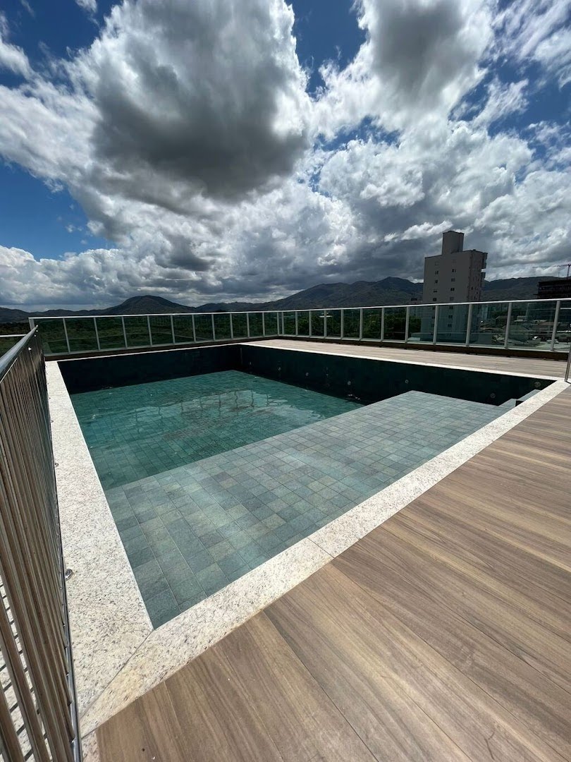 Cobertura à venda com 2 quartos, 2 suítes, 2 vagas e 163m² no Meia Praia, Itapema (SC) — foto 9 de 30
