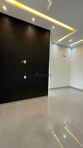 Casa em Residencial Veneza  -  Rio Verde