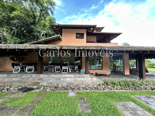 Casa Frente Mar para Temporada em Angra dos Reis / RJ no bairro Vila Velha