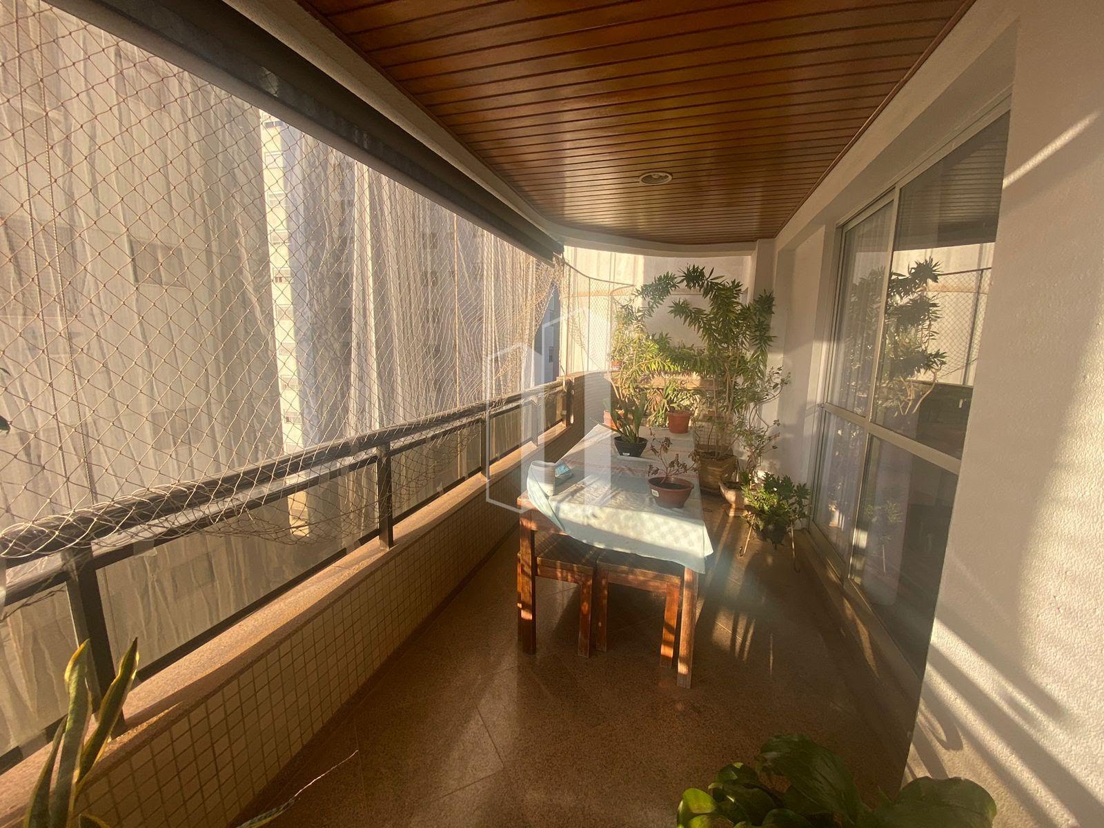 Apartamento à venda com 4 quartos, 2 suítes, 2 vagas e 271m² no Setor Bueno, Goiânia (GO) — foto 10 de 30