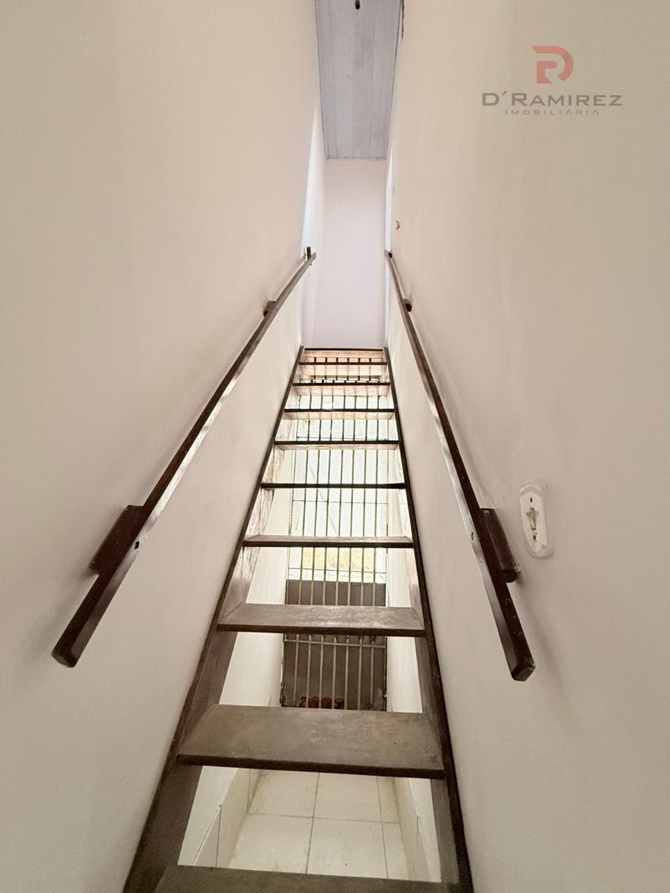 Casa à venda com 5 quartos, 5 suítes, 5 vagas e 720m² no Jardim São Cristóvão, São Luís (MA) — foto 23 de 30