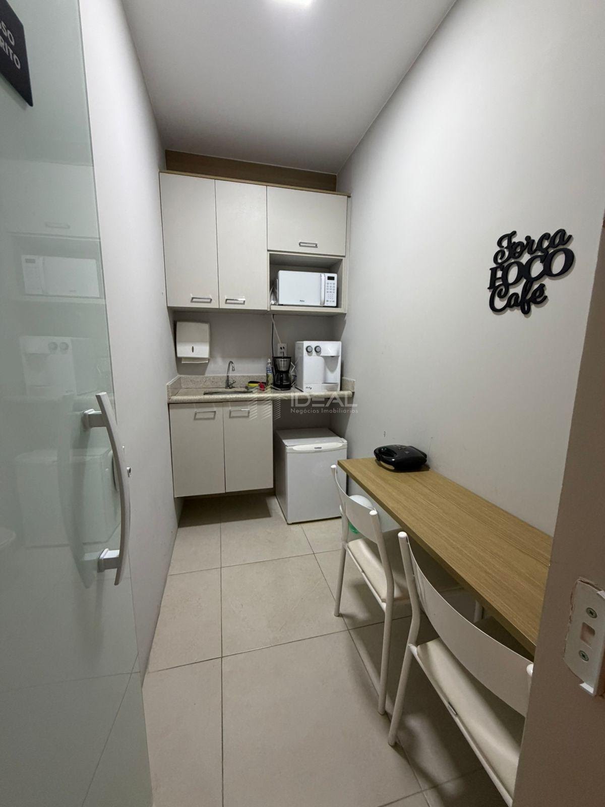 Comercial para alugar com 1 banheiro, 1 vaga e 81m² no Parque Avenida Pelinca, Campos dos Goytacazes (RJ) — foto 15 de 16