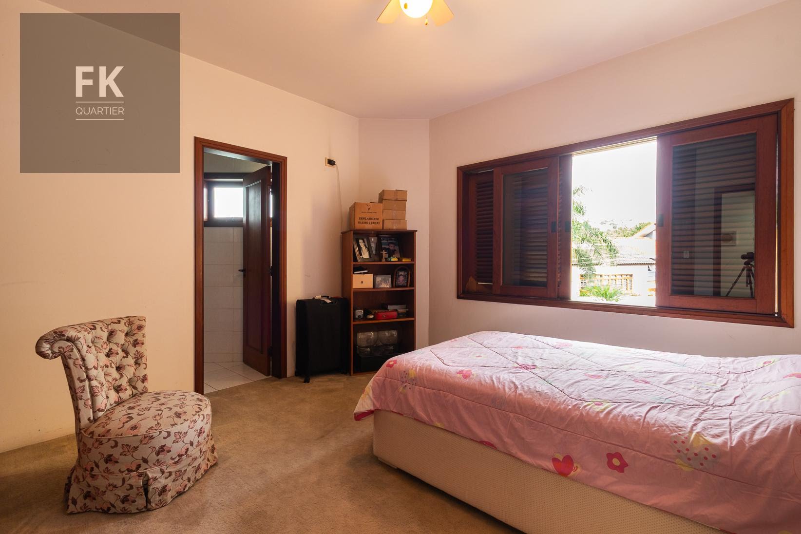 Casa à venda com 5 quartos, 3 suítes, 6 vagas e 445m² no Alphaville, Santana de Parnaíba (SP) — foto 24 de 27