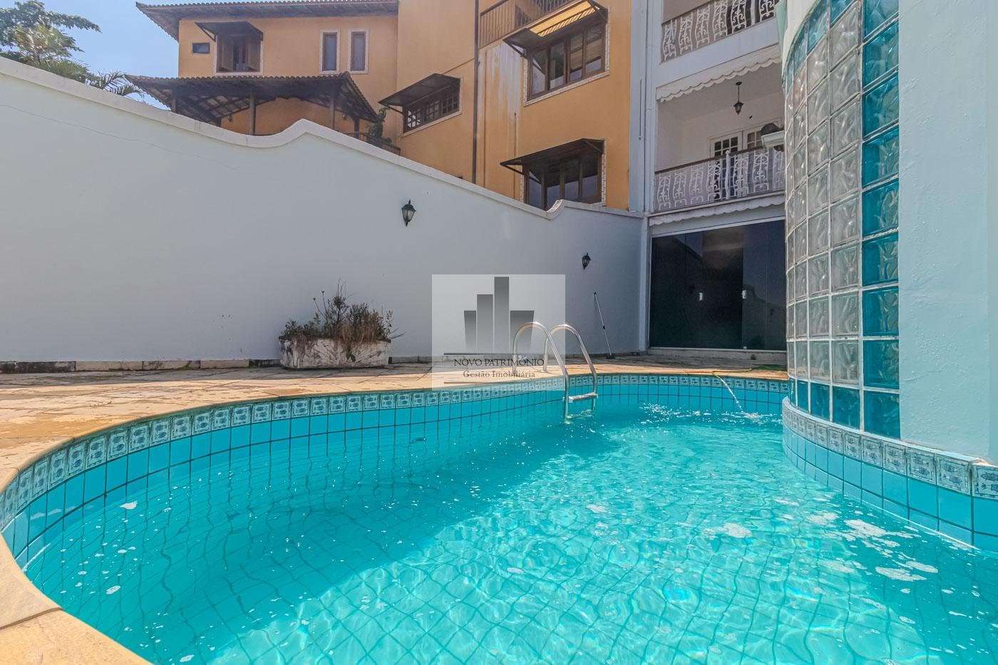 Casa à venda com 3 quartos, 1 suíte, 3 vagas e 241m² no Jacarepaguá, Rio de Janeiro (RJ) — foto 9 de 30
