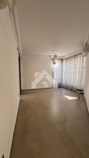 Casa em Condomínio Alphaville, Santana de Parnaíba à Venda