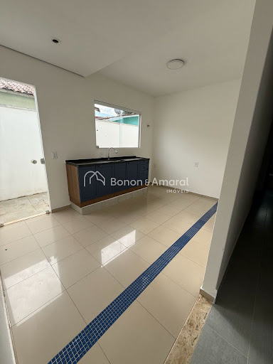Casa, 3 quartos, 90 m² - Foto 1