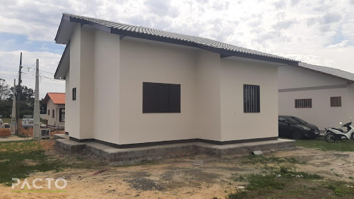 Casa para locação em Arapongas, Araranguá: 56m², 2 dormitórioS, 1 banheiro por R$ 1.100.
