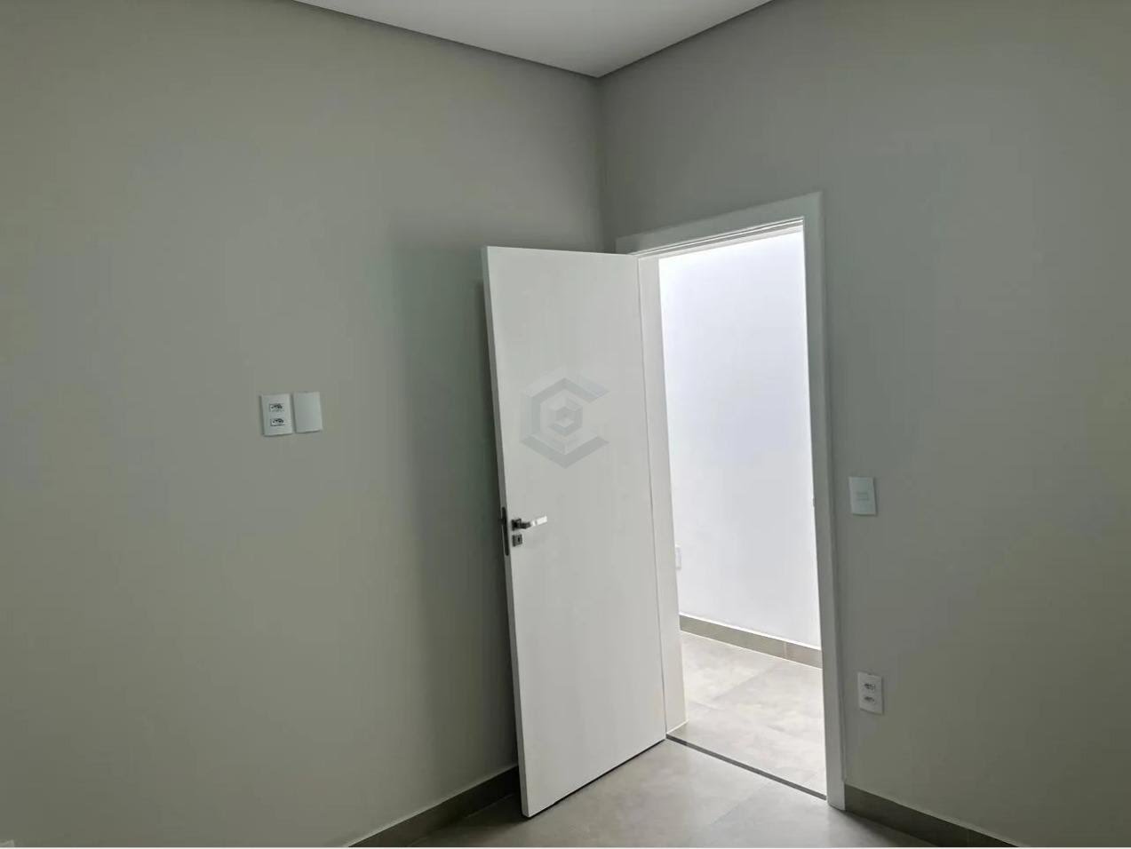 Casa à venda com 3 quartos, 1 suíte, 3 vagas e 132m² no Jardim Wanel Ville IV, Sorocaba (SP) — foto 17 de 30