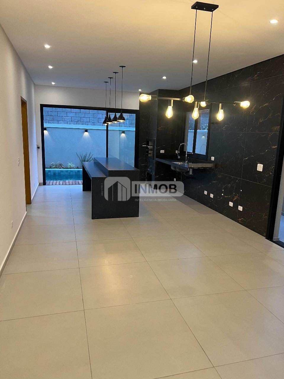 Casa à venda com 4 quartos, 4 suítes, 4 vagas e 250m² no Caminho Novo, Tremembé (SP) — foto 4 de 28