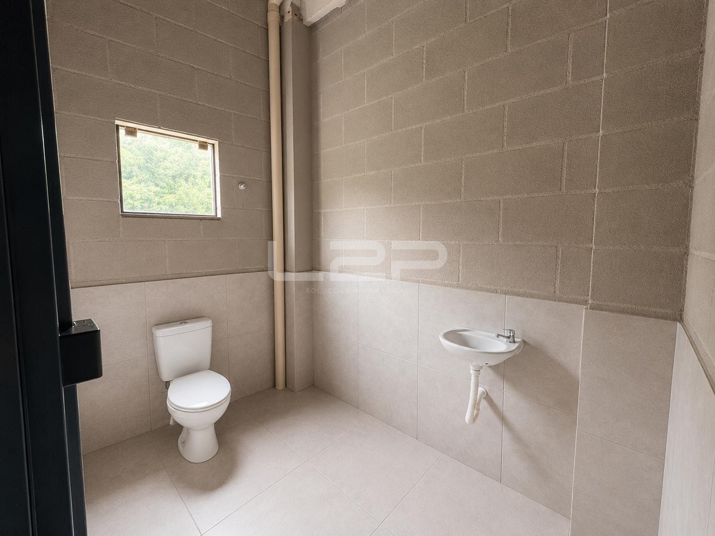 Comercial para alugar com 6 banheiros, 8 vagas e 564m² no Santa Clara, Itupeva (SP) — foto 10 de 10
