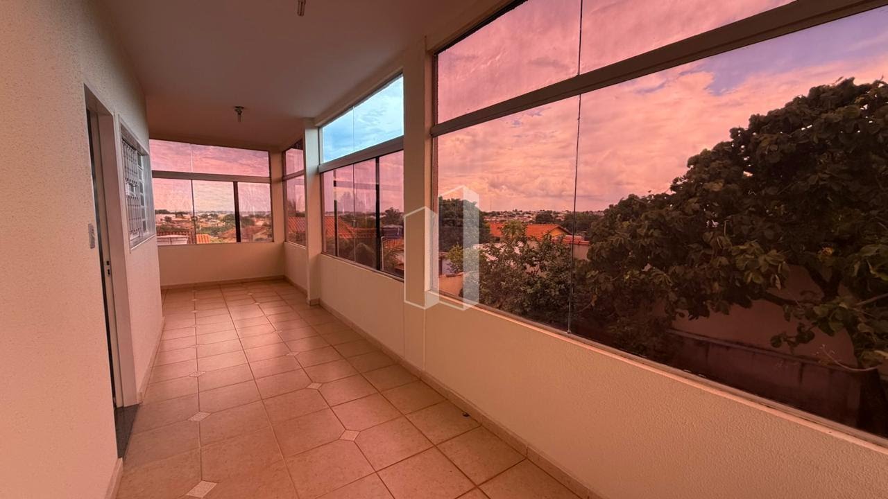 Casa à venda com 3 quartos, 2 suítes, 4 vagas e 266m² no Cidade Satélite São Luiz, Aparecida de Goiânia (GO) — foto 13 de 21