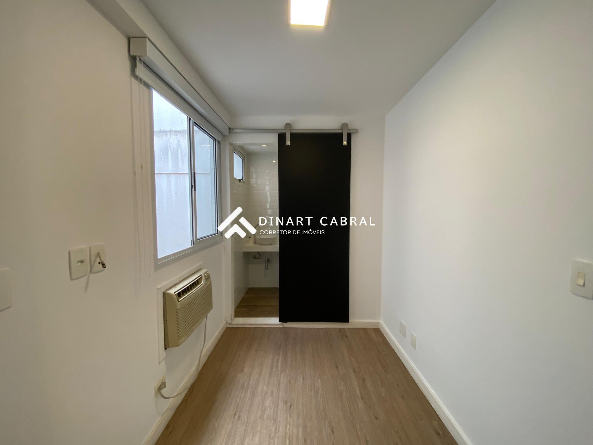Apartamento à venda com 2 quartos, 1 suíte, 3 vagas e 176m² no Leblon, Rio de Janeiro (RJ) — foto 21 de 30