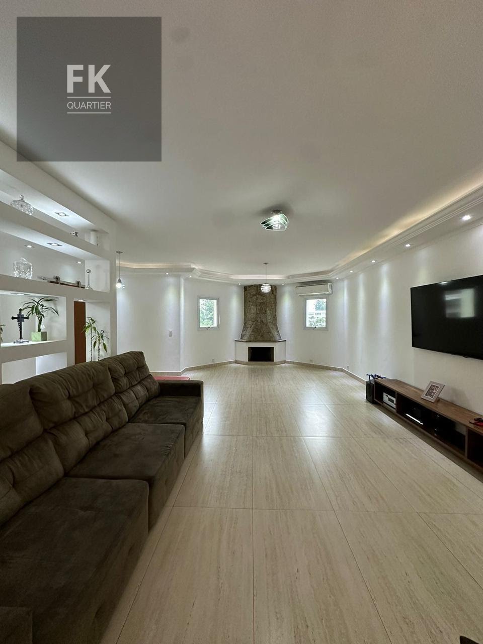 Casa à venda com 4 quartos, 3 suítes, 4 vagas e 308m² no Alphaville, Santana de Parnaíba (SP) — foto 7 de 30