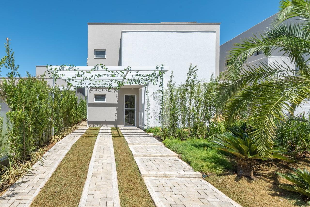 Casa à venda com 4 quartos, 3 suítes, 4 vagas e 150m² no Conj. Resid. Storil, Aparecida de Goiânia (GO) — foto 3 de 12