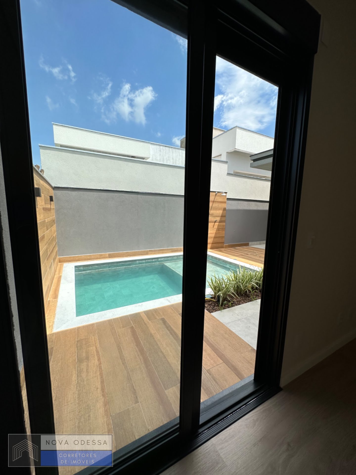 Casa à venda com 3 quartos, 1 suíte, 4 vagas e 185m² no Engenho Velho II, Nova Odessa (SP) — foto 22 de 26