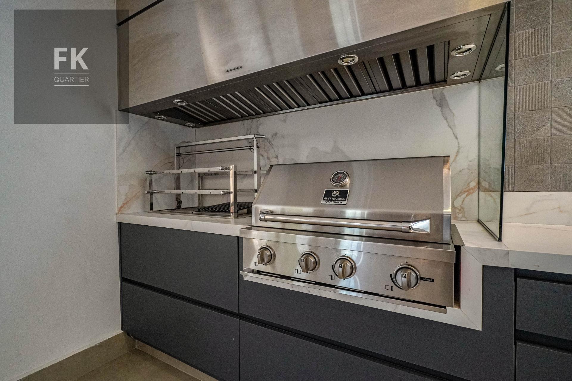 Casa à venda com 4 quartos, 4 suítes, 4 vagas e 516m² no Alphaville Residencial Dois, Barueri (SP) — foto 20 de 30