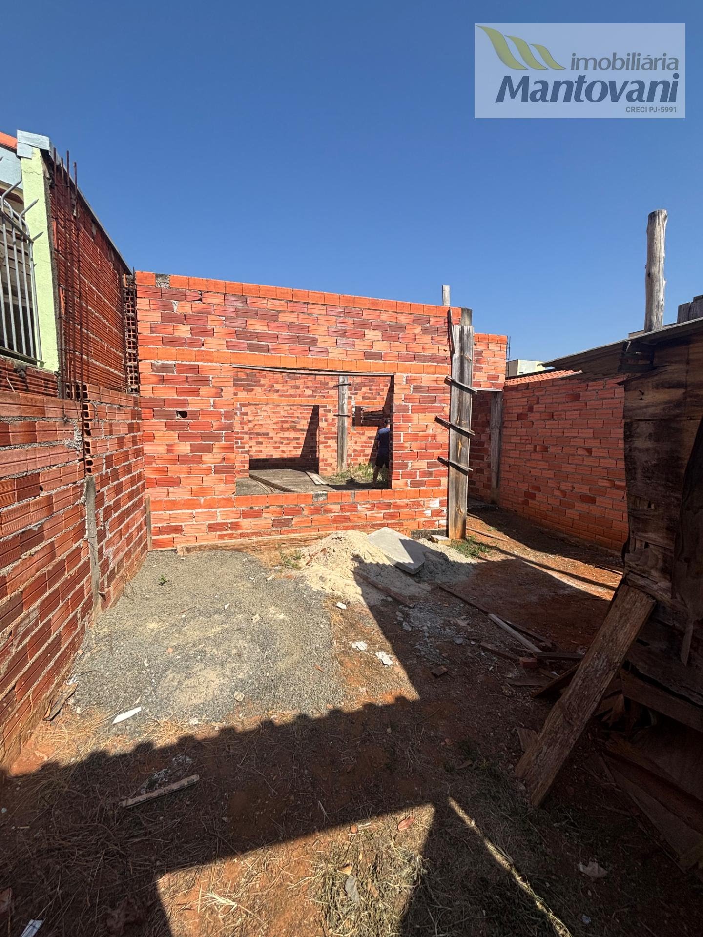 Casa à venda com 180m² no Jardim XI de Agosto, Tatuí (SP) — foto 2 de 11