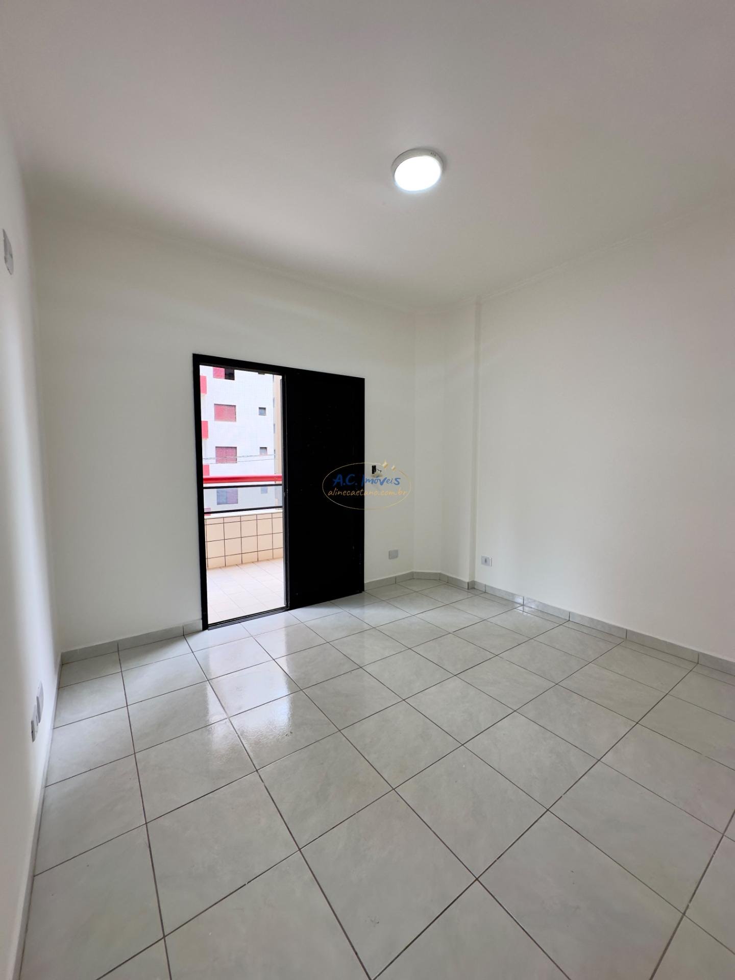 Apartamento à venda com 3 quartos, 2 suítes, 2 vagas e 131m² no Vila Tupi, Praia Grande (SP) — foto 13 de 24