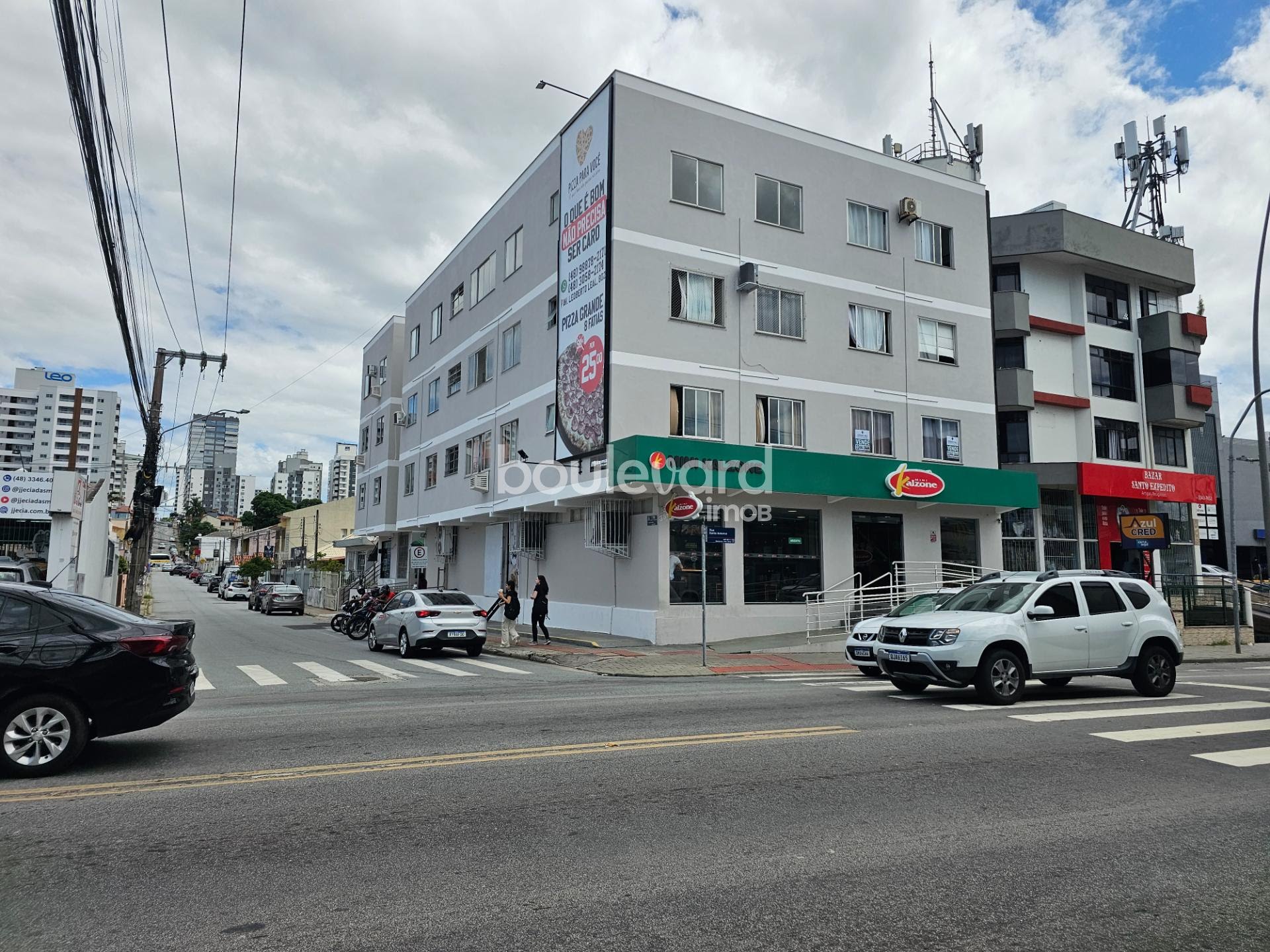 Apartamento à venda com 3 quartos, 1 banheiro, 1 vaga e 93m² no Barreiros, São José (SC) — foto 17 de 19